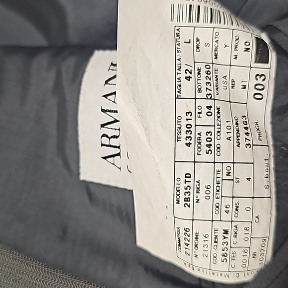 Armani Collezioni size 42L suit jacket blazer grey few tiny stains see pics - Picture 6 of 14